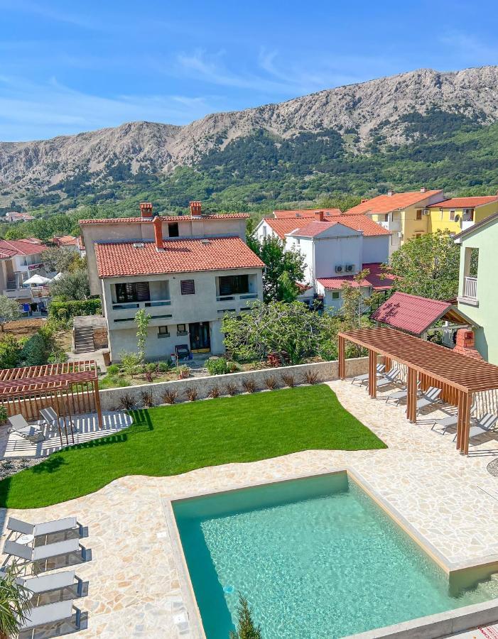 Apartment Baska Mit Poolarea - Krk, Kroatien Kültér fotó