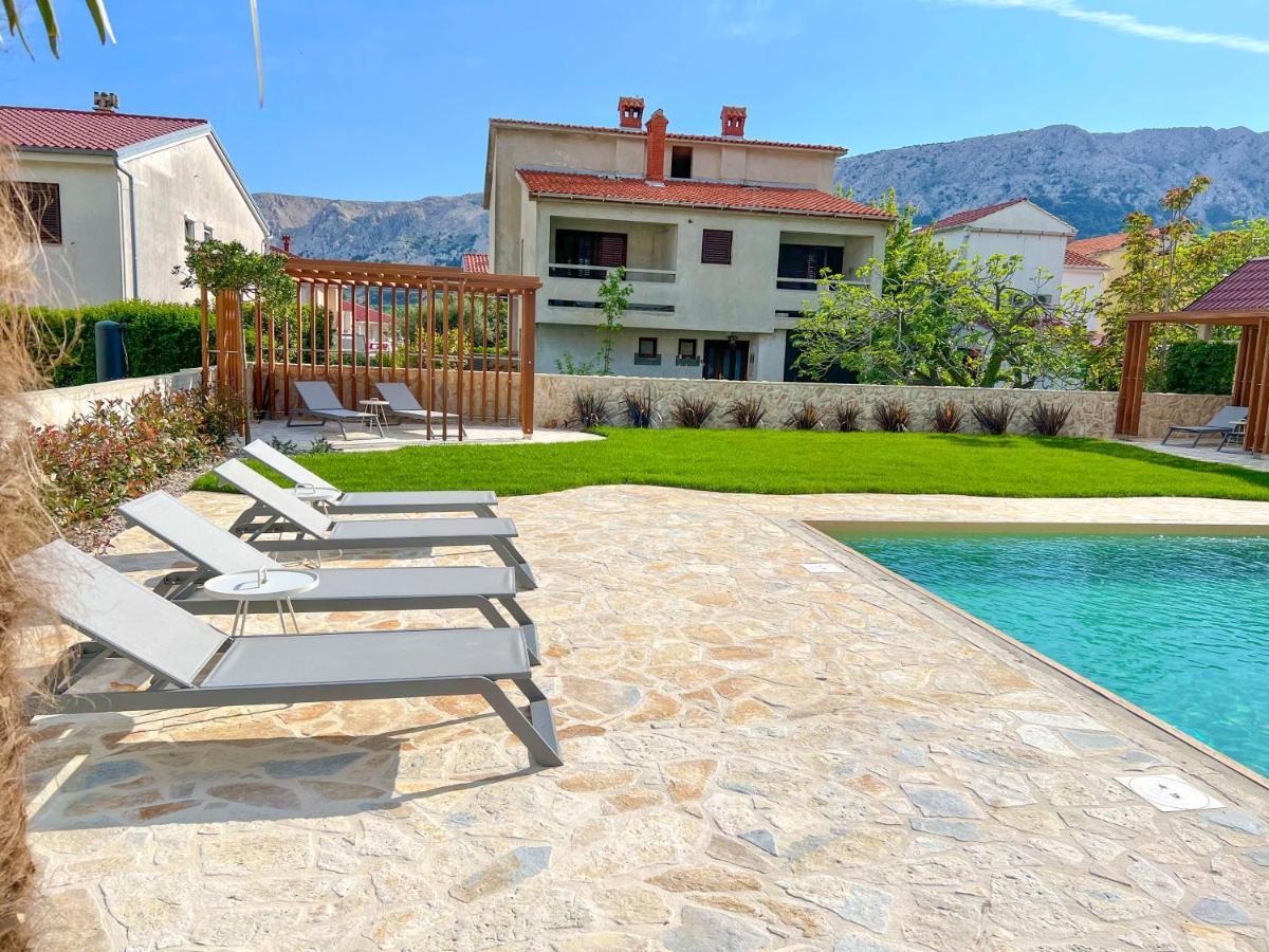 Apartment Baska Mit Poolarea - Krk, Kroatien Kültér fotó