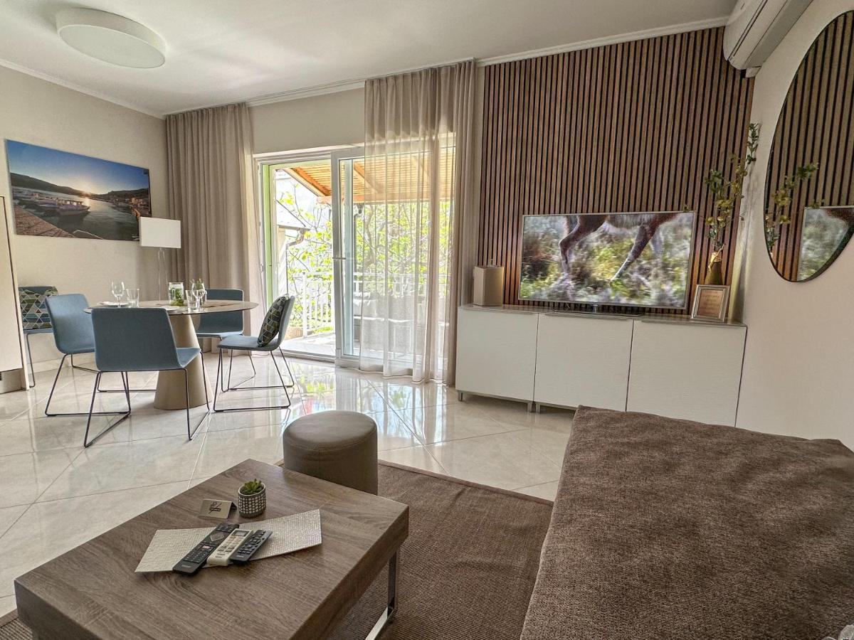 Apartment Baska Mit Poolarea - Krk, Kroatien Kültér fotó