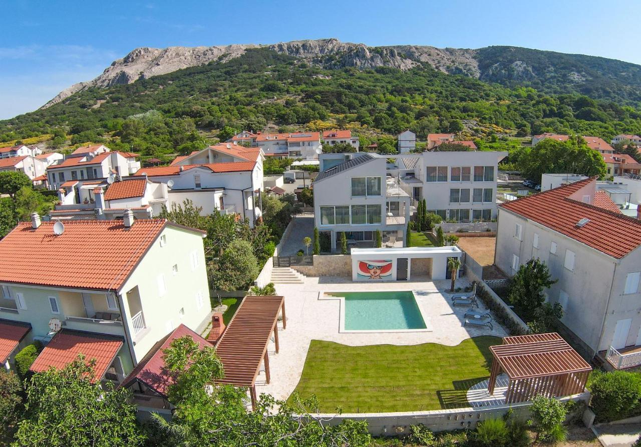 Apartment Baska Mit Poolarea - Krk, Kroatien Kültér fotó